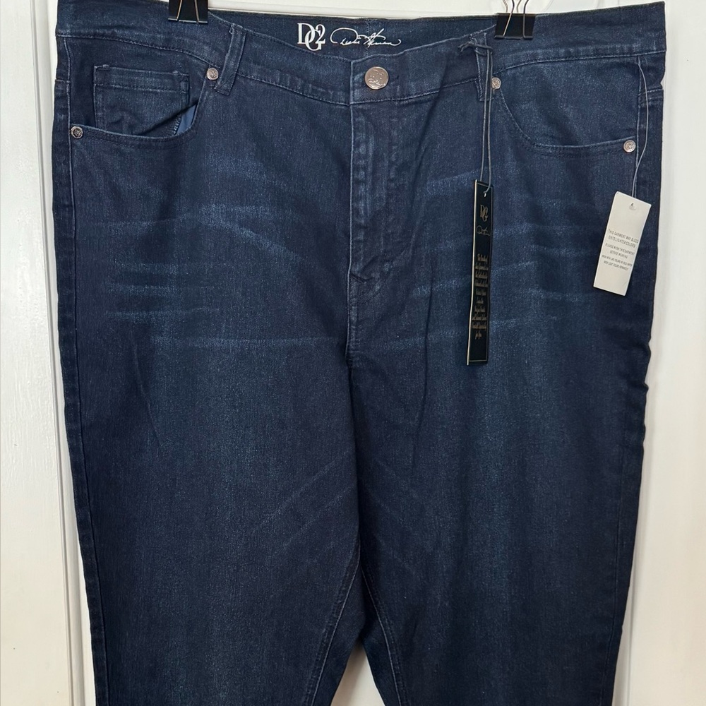 Brand New DG2 by Diane Gilman Dark Wash Relaxed Jeans     Size 18W